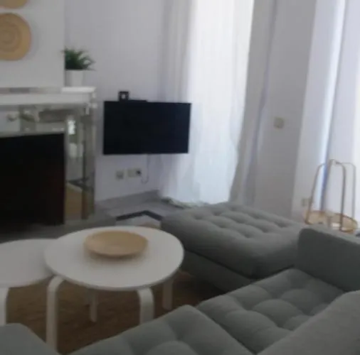 House Penthouse アパート *